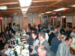 お花見屋形船を開催